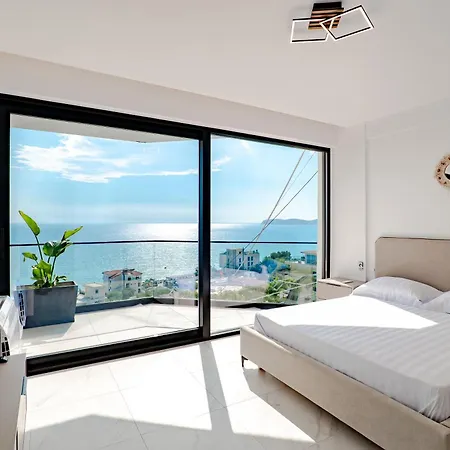 Seascape 3*